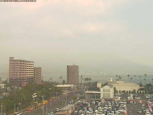 �������J����