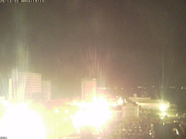 �������J����