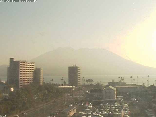 �������J����