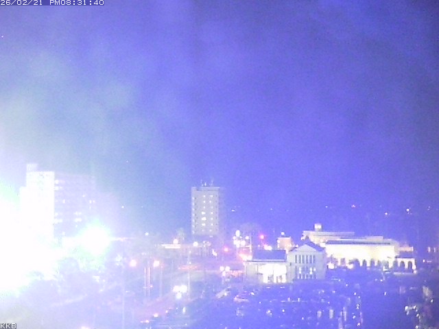 �������J����