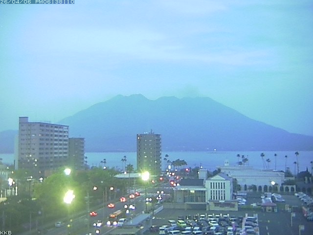 �������J����